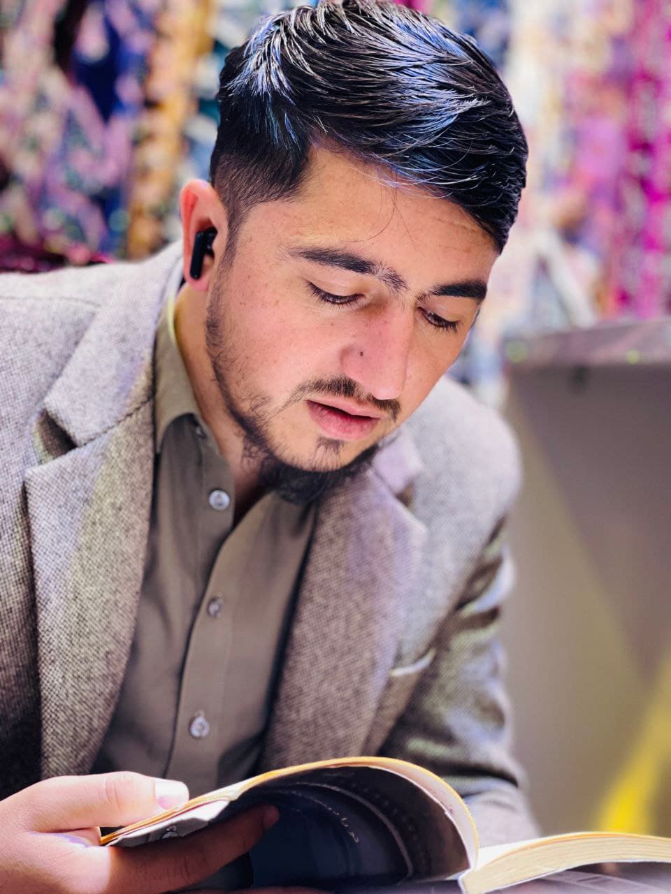 احمد جاوید انوش
