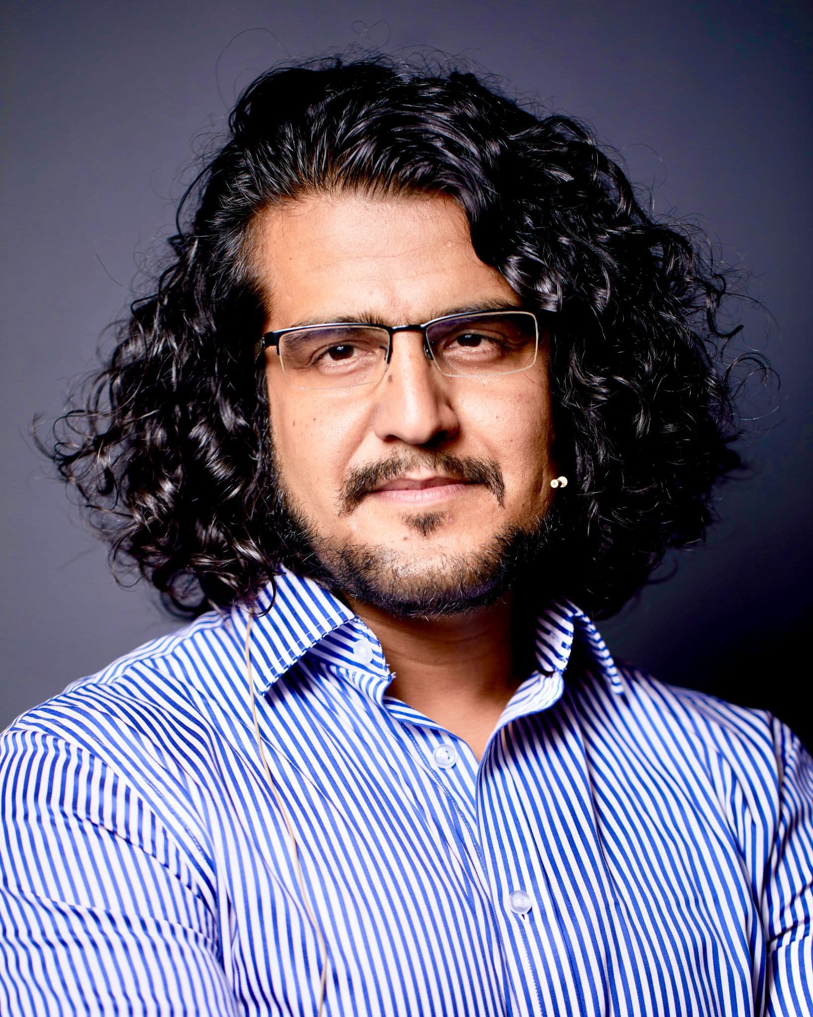 گفتگو با سهراب سیرت، شاعر و روزنامهنگار